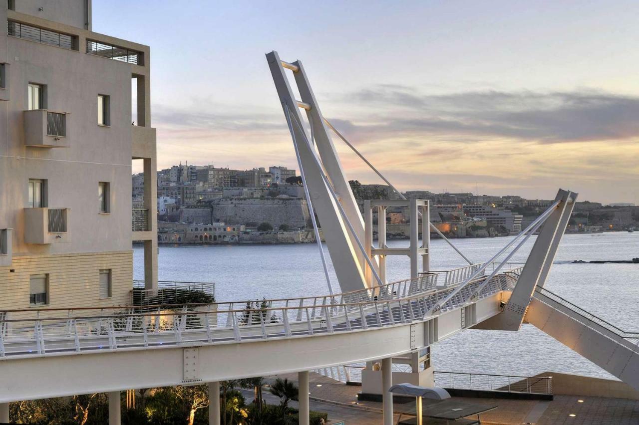 Stylish 2 Bedroom Apartment In An Amazing Location Sliema Kültér fotó