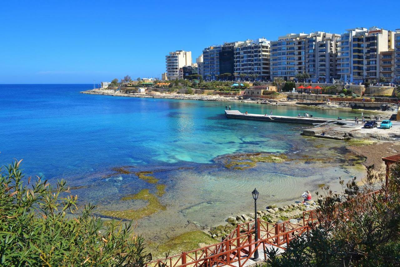 Stylish 2 Bedroom Apartment In An Amazing Location Sliema Kültér fotó